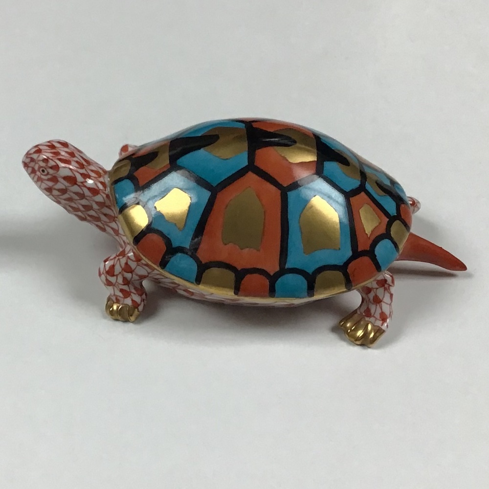 Herend Rust Fishnet Turtle with Colorful Shell - Picture 6 of 8